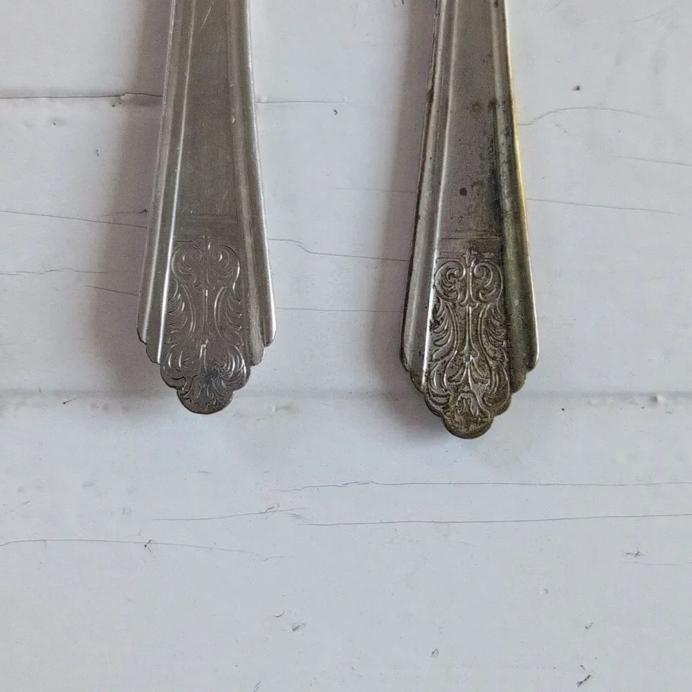 Vintage Royal Saxony 1935 International Silverplate Serving Set of 2